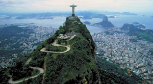 статуя Христа-Искупителя в Рио-де-Жанейро