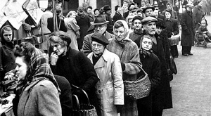 В Польше вышла коммунистическая версия «Монополии» В Польше вышла коммунистическая версия «Монополии»