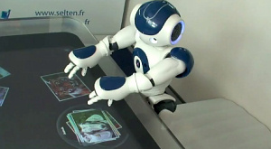 робот NAO
