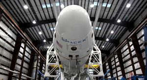 SpaceX Falcon 9 в ангаре