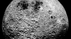обратная сторона Луны