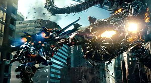 кадр из фильма «Трансформеры 3: Темная сторона Луны»