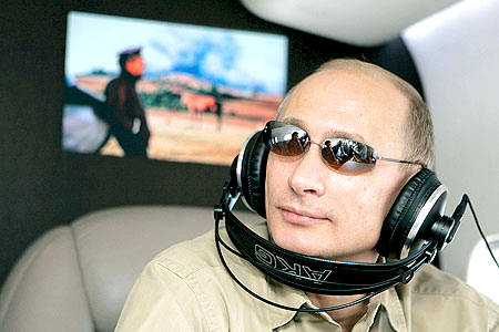 Торс Владимира Путина покорил мир