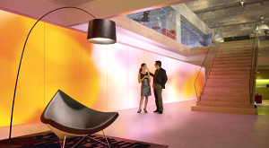 светящиеся «обои» Philips