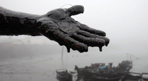 Китай обнаружил у своих берегов гигантское нефтяное пятно