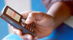 ФАС разберется с дороговизной кириллических SMS 