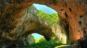 пещера Деветашка