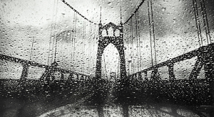 Звук падающих капель дождя может указать на повреждение моста 