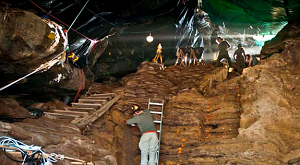 раскопки в пещере Пиннакл Пойнт