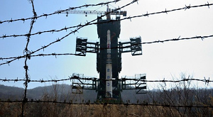 северокорейская ракета на стартовой площадке