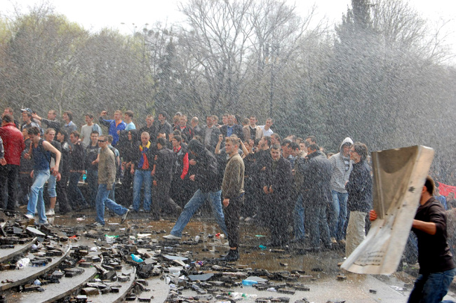Беспорядки в Кишиневе (18 фото)