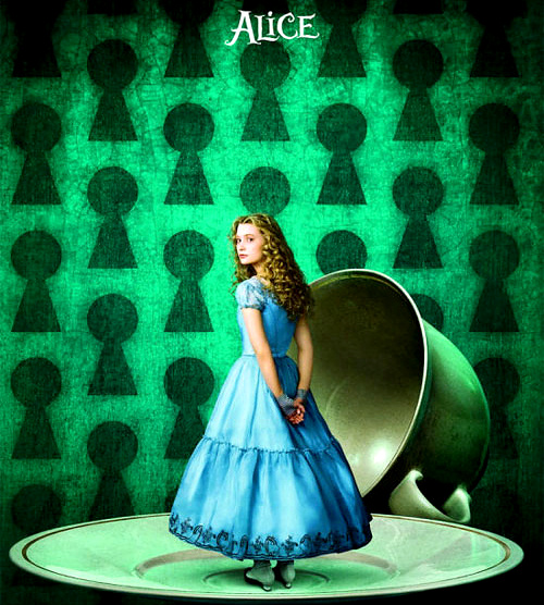 Кадры из «Алисы в Стране Чудес» (17 фото)