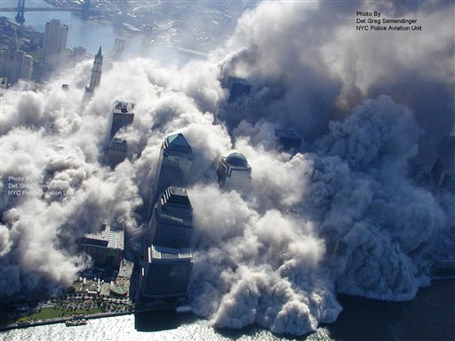 9/11 из полицейского вертолета (12 фото)