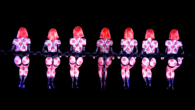 Эротическое кабаре Crazy Horse