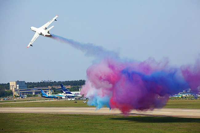 МАКС-2011, день первый
