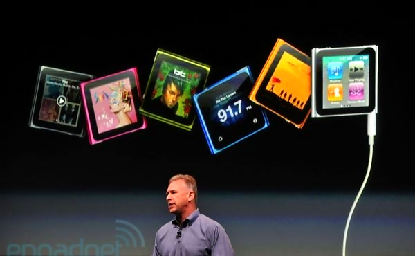 Премьера iPhone 4S, iOS 5 и новых iPod