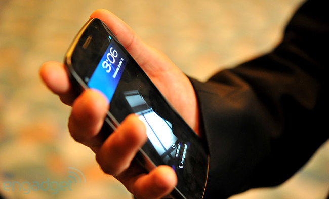 Samsung Galaxy Nexus на Android Ice Cream Sandwich