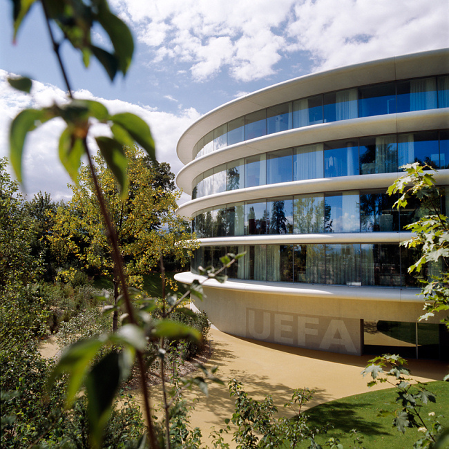 Uefa Campus в Швейцарии 